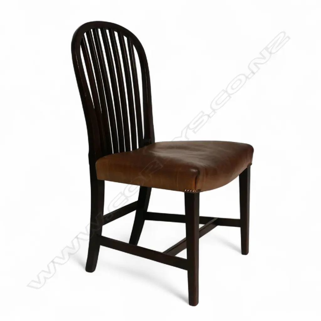 An English c.1790 mahogany chair, Image 1++